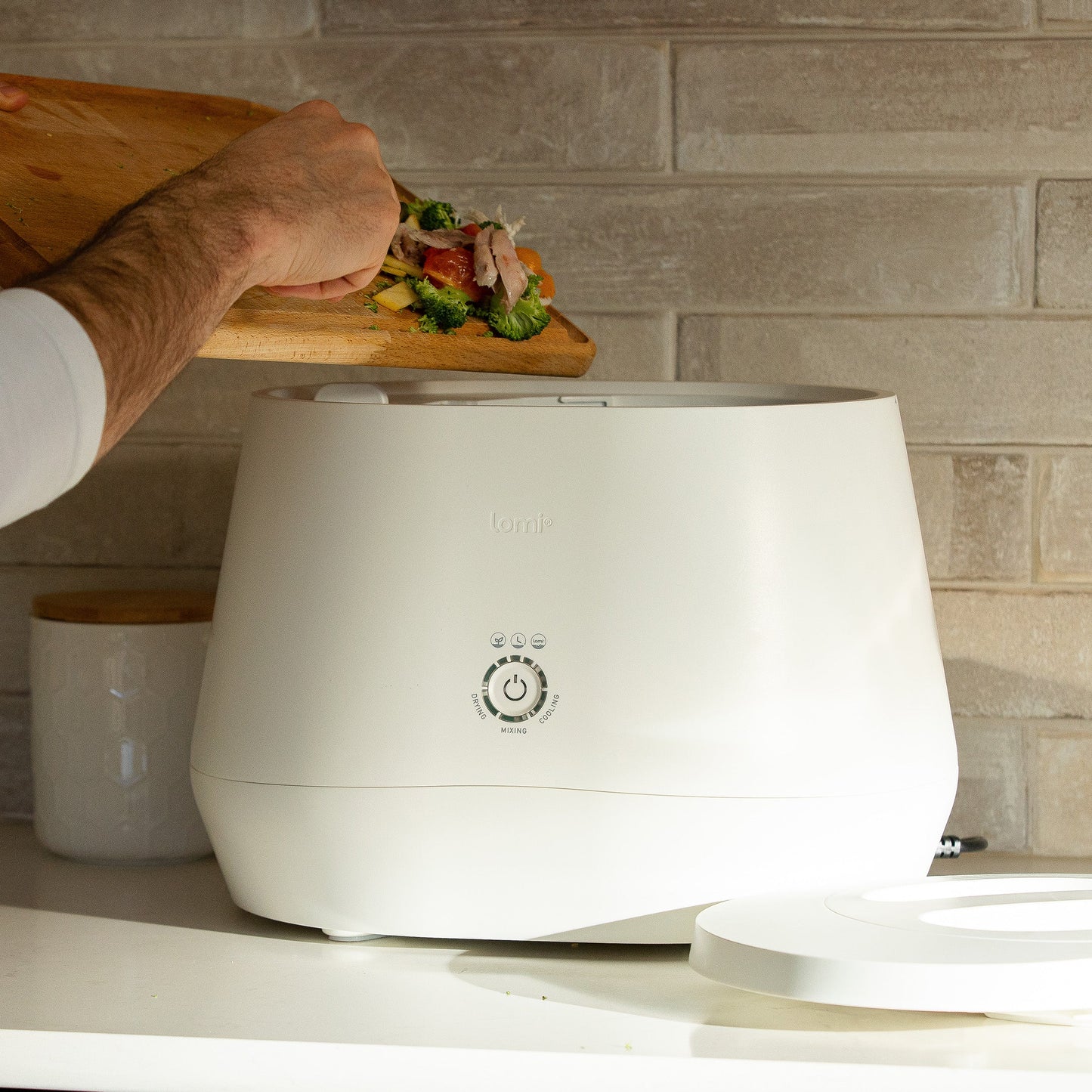 Lomi Compost System